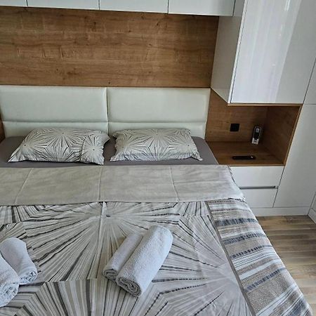 Ralux Apartman Tivat Exterior photo