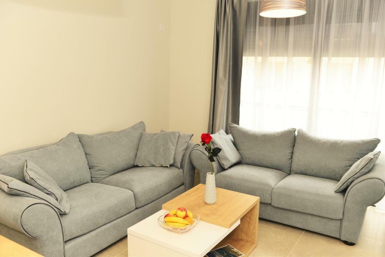 Ralux Apartman Tivat Exterior photo