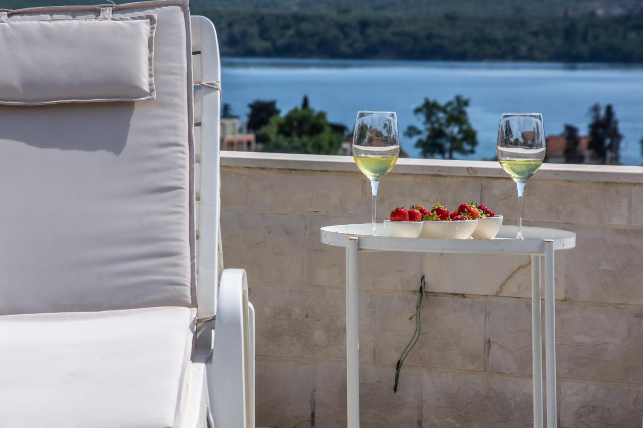 Ralux Apartman Tivat Exterior photo
